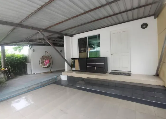 Pasonhouse 4bedrooms For 8 Members
